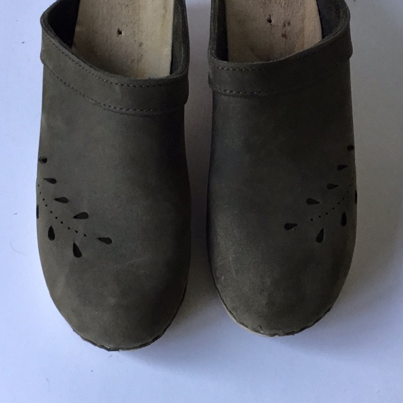 Woman Boho Olive Sage Suede Wooden Clogs size 39 - Picture 9 of 13